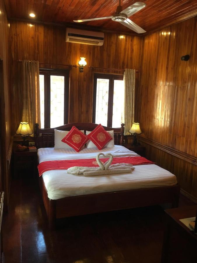 Soutikone Place House 2 Luang Prabang Bagian luar foto