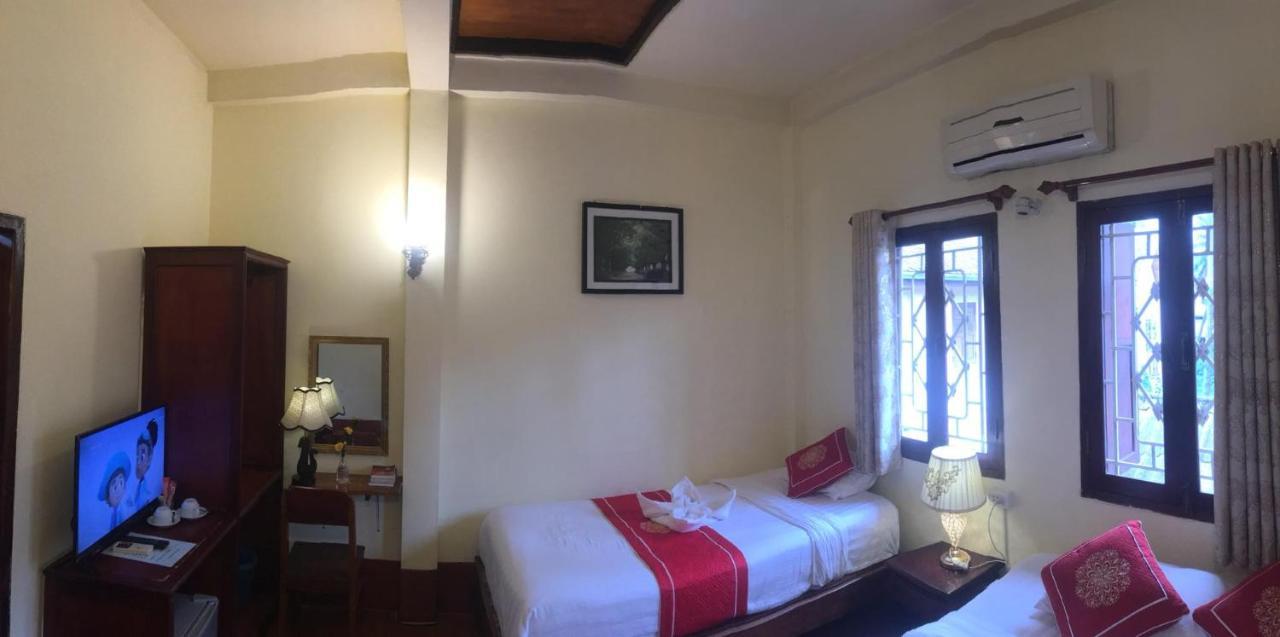 Soutikone Place House 2 Luang Prabang Bagian luar foto