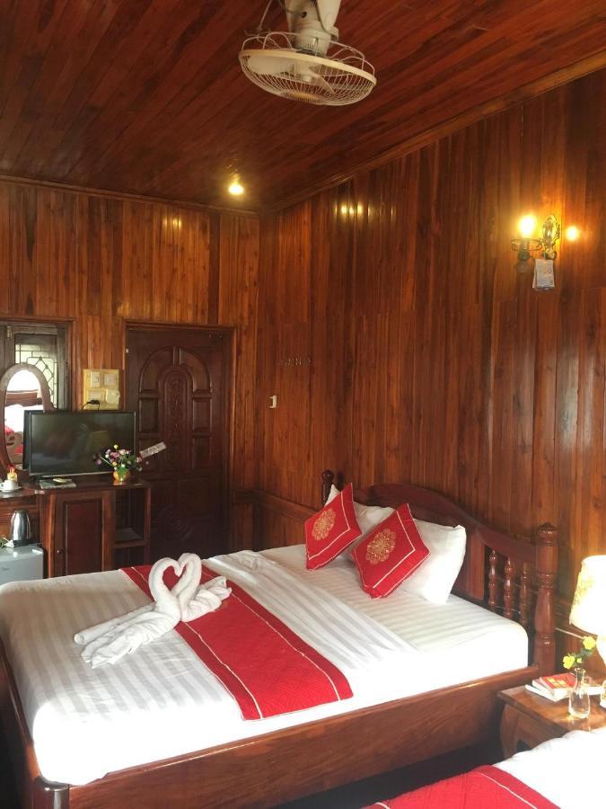 Soutikone Place House 2 Luang Prabang Bagian luar foto