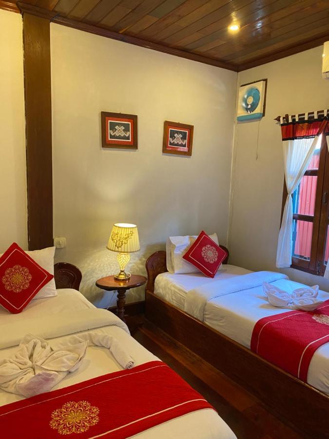 Soutikone Place House 2 Luang Prabang Bagian luar foto