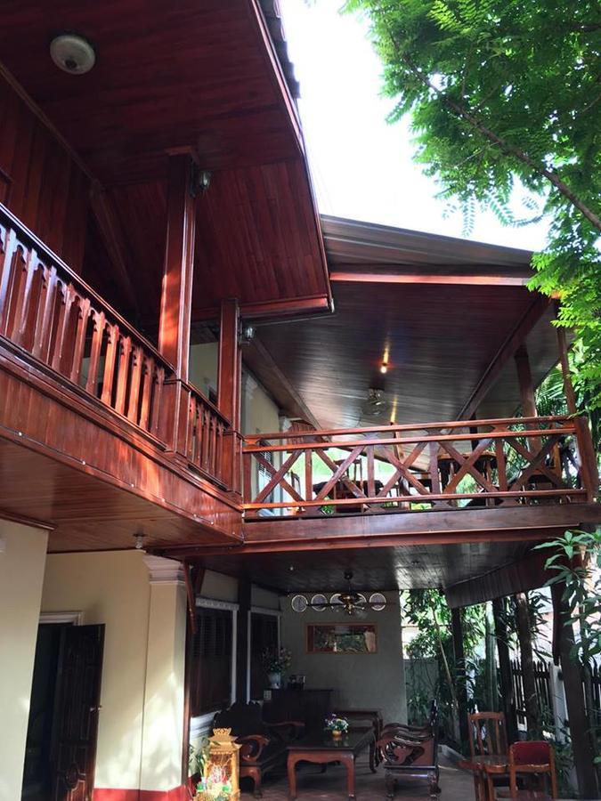 Soutikone Place House 2 Luang Prabang Bagian luar foto