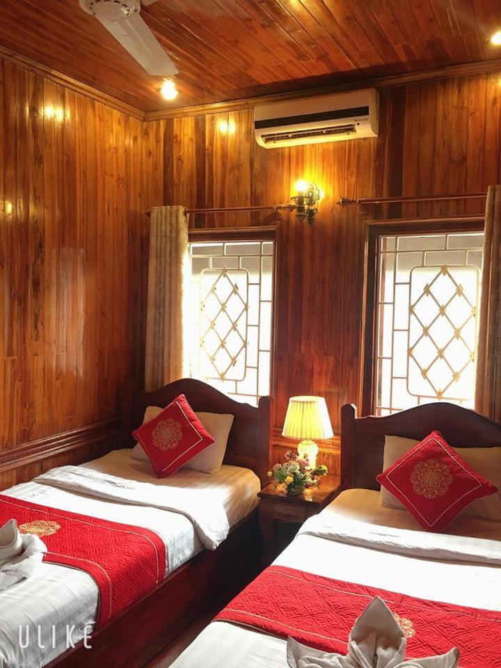 Soutikone Place House 2 Luang Prabang Bagian luar foto